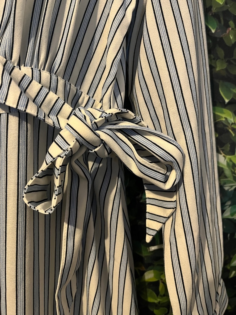 Time and Tru Blue and White Striped Long Sleeve Wrap Dress - Picture 6 of 11